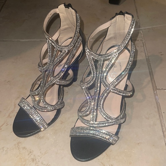 Glamour Cocktail Elevated Heels - Picture 1 of 1